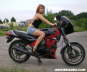 Girl_motorcycle_start_04l