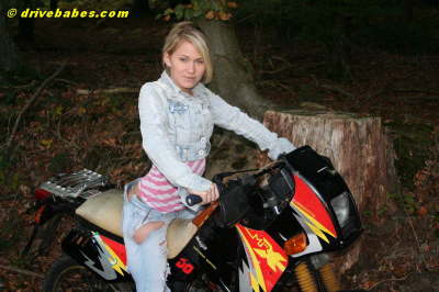 Girly_enduro_jeans_06l