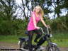 Pedal_starting_lady_05l