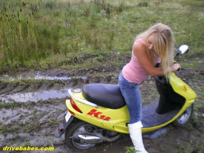 Thunder_stuck_girl_05l
