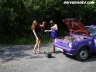 car_cranking_girls_01l